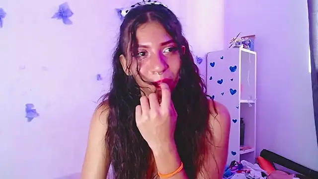 Carlacutte online show from 2, 12, 2024