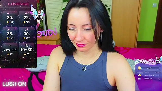 Roxyy Star online show from 3, 2, 2025