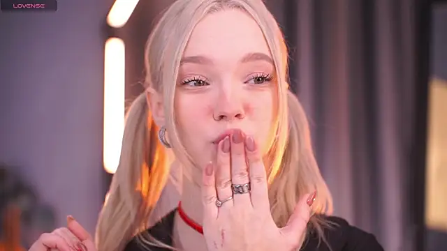  AlinaBailey online show from 2, 12, 2025