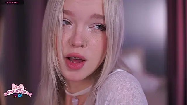  AlinaBailey online show from 21, 3, 2026