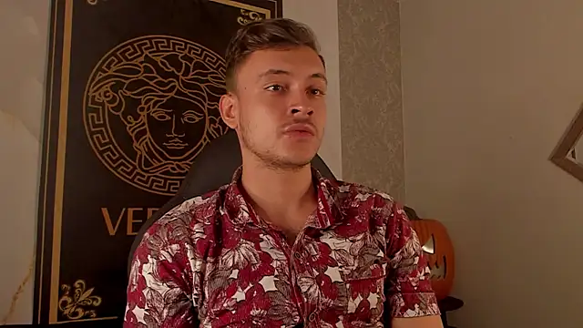 Desmon Clark online show from 10, 10, 2025