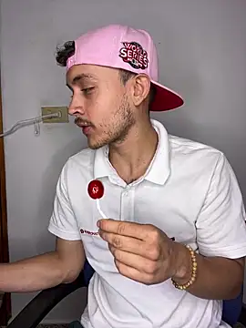 Desmon Clark online show from 30, 3, 2026