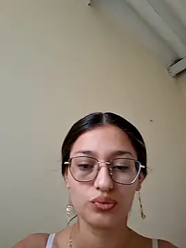 Snapshot of Ary-18 chatting on 14, 5, 2026 Ary-18 online show from 14, 5, 2026