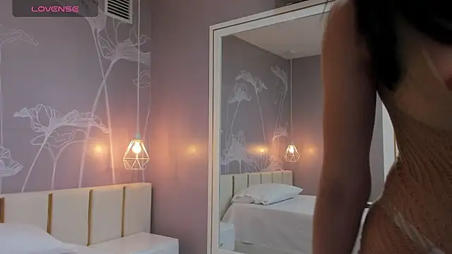 Sensual Sophie  online show from 10, 10, 2025