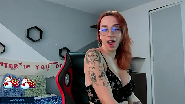 Danniela rivera online show from 27, 12, 2024