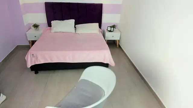 Scarlett  bell online show from 6, 1, 2026