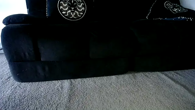 Niquitasparkles online show from 30, 11, 2025