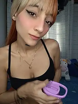 Snapshot of Dani_pegin chatting on 17, 6, 2026 Dani pegin online show from 17, 6, 2026