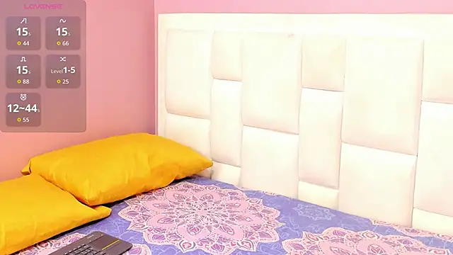 ZaritaLenon online show from 4, 10, 2025