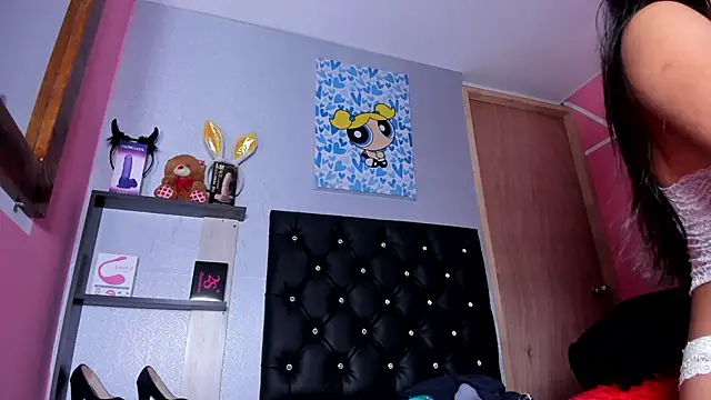 skinnycollins1 online show from 10, 3, 2025