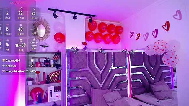 AliceWalker 11 online show from 20, 2, 2025