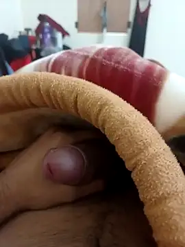 Pussy  1lover69 online show from 1, 1, 2025