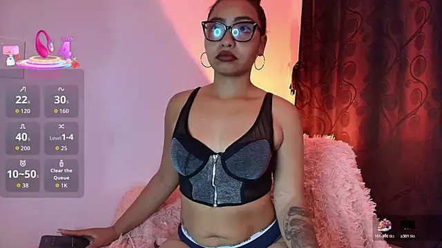 Snapshot of Dailyn_Adams chatting on 2, 3, 2026 Dailyn Adams online show from 2, 3, 2026