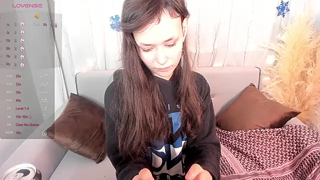 Snapshot of Emily_Strikeee chatting on 25, 12, 2024 Emily Strikeee online show from 25, 12, 2024