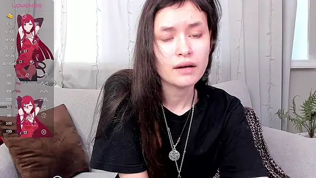 Snapshot of Emily_Strikeee chatting on 5, 3, 2025 Emily Strikeee online show from 5, 3, 2025