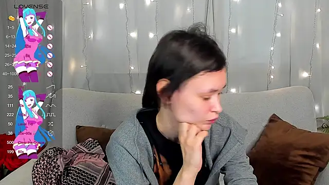 Snapshot of Emily_Strikeee chatting on 18, 3, 2025 Emily Strikeee online show from 18, 3, 2025