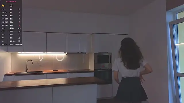 KellyAdderiy online show from 21, 4, 2026