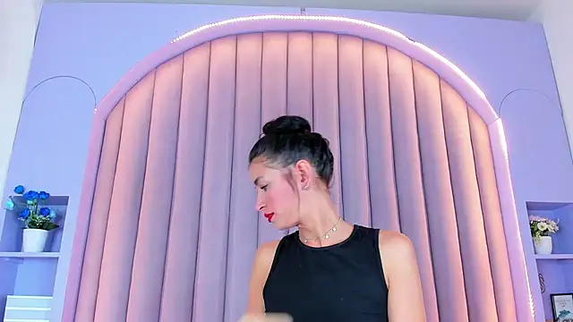 Snapshot of ChanelAdamss_ chatting on 12, 1, 2025 ChanelAdamss online show from 12, 1, 2025