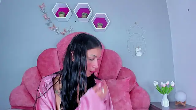 Snapshot of ChanelAdamss_ chatting on 28, 1, 2025 ChanelAdamss online show from 28, 1, 2025