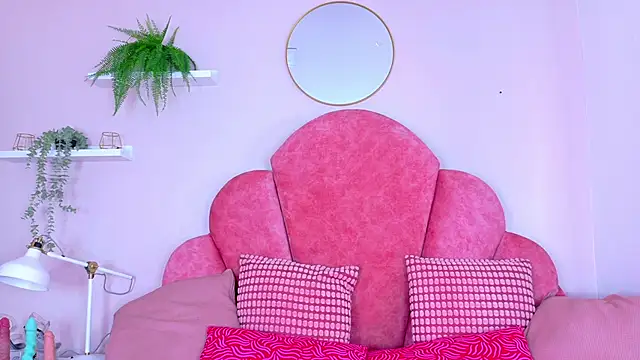 ChanelAdamss  online show from 2, 12, 2025