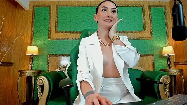Snapshot of ArkaBella chatting on 12, 2, 2025 ArkaBella online show from 12, 2, 2025