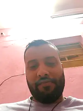 Snapshot of AlamJi07 chatting on 24, 2, 2025 AlamJi07 online show from 24, 2, 2025