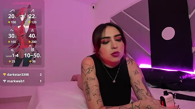 Snapshot of AnnikaMerliahh_ chatting on 10, 1, 2025 AnnikaMerliahh online show from 10, 1, 2025