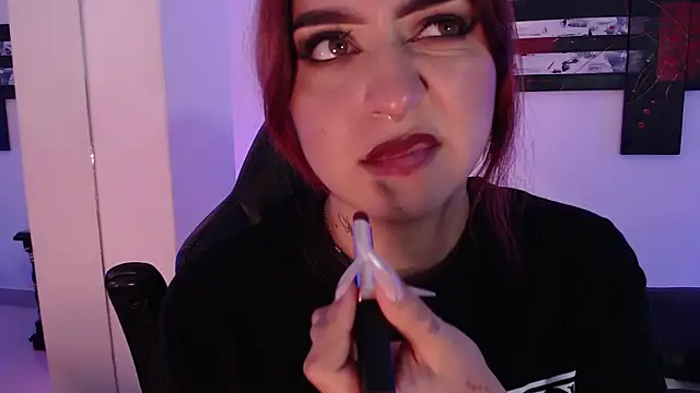 Snapshot of AnnikaMerliahh_ chatting on 17, 2, 2025 AnnikaMerliahh online show from 17, 2, 2025