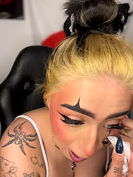 AnnikaMerliahh  online show from 29, 10, 2025