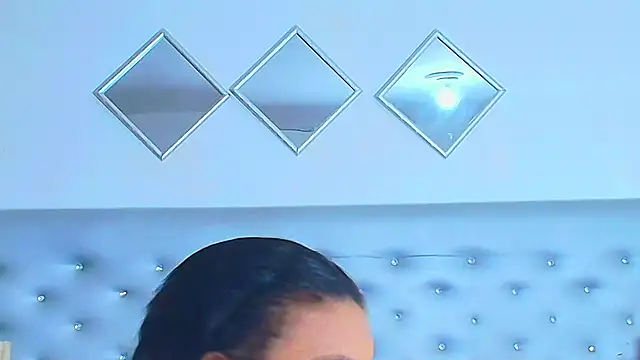 EileenBenzon online show from 22, 10, 2025