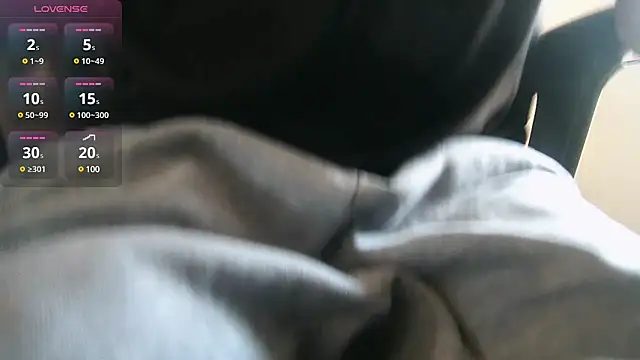 Snapshot of an4y8ot chatting on 10, 3, 2025 an4y8ot online show from 10, 3, 2025
