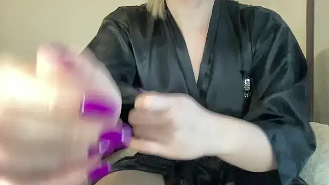 YourGreekAnna online show from 3, 3, 2025