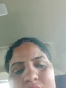 Snapshot of seemi_bhabhi chatting on 10, 3, 2025 seemi bhabhi online show from 10, 3, 2025