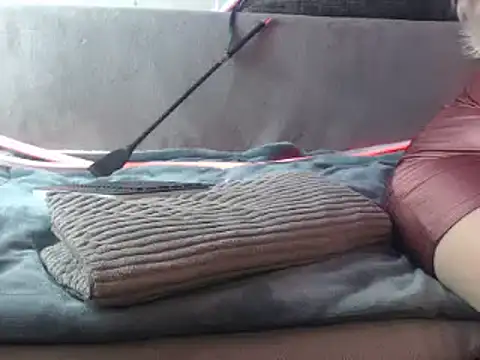 Snapshot of GoddessMonicaNylon chatting on 21, 3, 2025 GoddessMonicaNylon online show from 21, 3, 2025