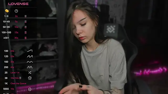 SweetyDeviliya online show from 6, 11, 2025