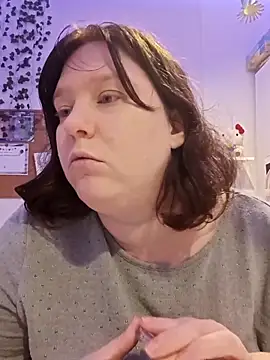 Snapshot of CurvyMilf1992 chatting on 27, 1, 2025 CurvyMilf1992 online show from 27, 1, 2025