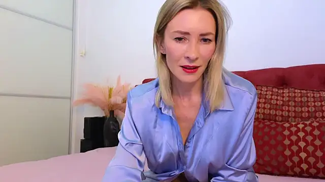  Maddalena  online show from 6, 1, 2025