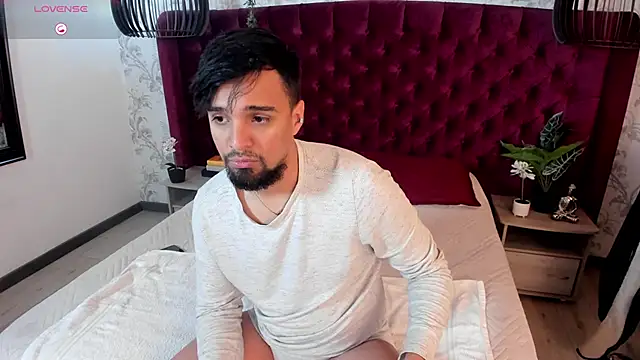 Edward max online show from 7, 10, 2025