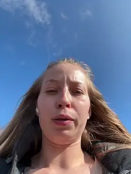 Snapshot of Hr_Frk_Olsen chatting on 11, 3, 2026 Hr Frk Olsen online show from 11, 3, 2026