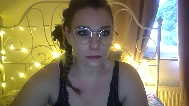 Snapshot of DevilsAngel13 chatting on 21, 12, 2024 DevilsAngel13 online show from 21, 12, 2024