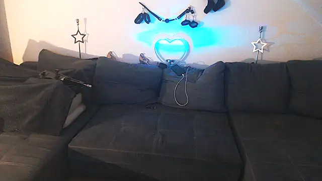 Snapshot of DevilsAngel13 chatting on 20, 3, 2025 DevilsAngel13 online show from 20, 3, 2025
