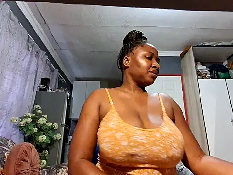 EbonyRose9 online show from 2, 3, 2025