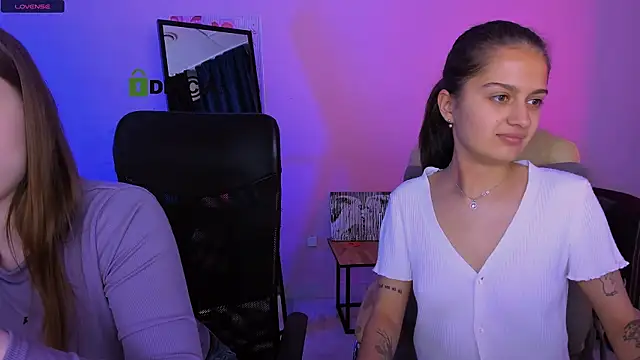 pure radiance1 online show from 13, 10, 2025