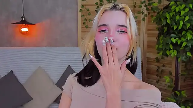 Snapshot of as1an_girlfriend chatting on 29, 1, 2025 as1an girlfriend online show from 29, 1, 2025