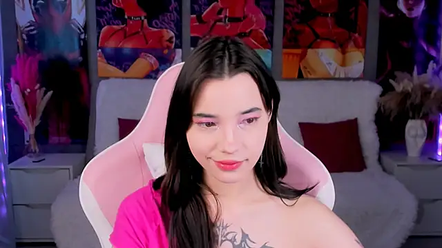 as1an girlfriend online show from 13, 2, 2026