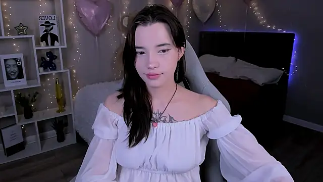 as1an girlfriend online show from 5, 3, 2026