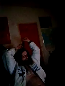 Ozomitro online show from 5, 3, 2025