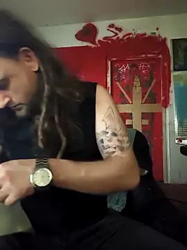 Ozomitro online show from 23, 9, 2025