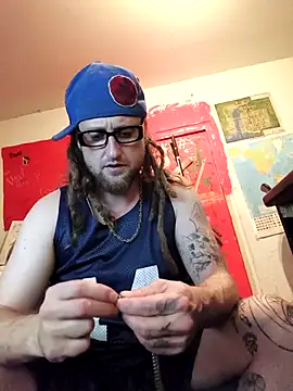 Ozomitro online show from 24, 10, 2025