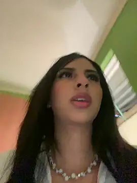 Hilary pinkk online show from 25, 1, 2025